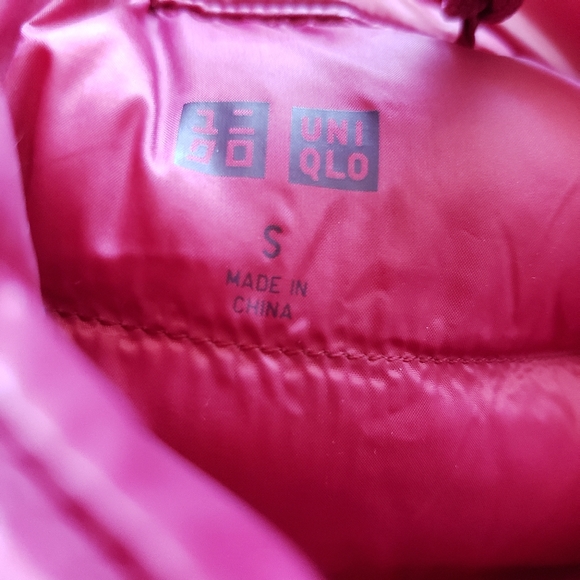 Uniqlo Puffer Jacket - Picture 2 of 6